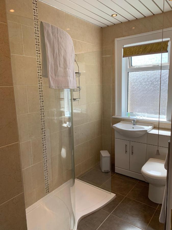 Heather Glen. Six Bedroom Home Near The Sea. Blackpool Kültér fotó